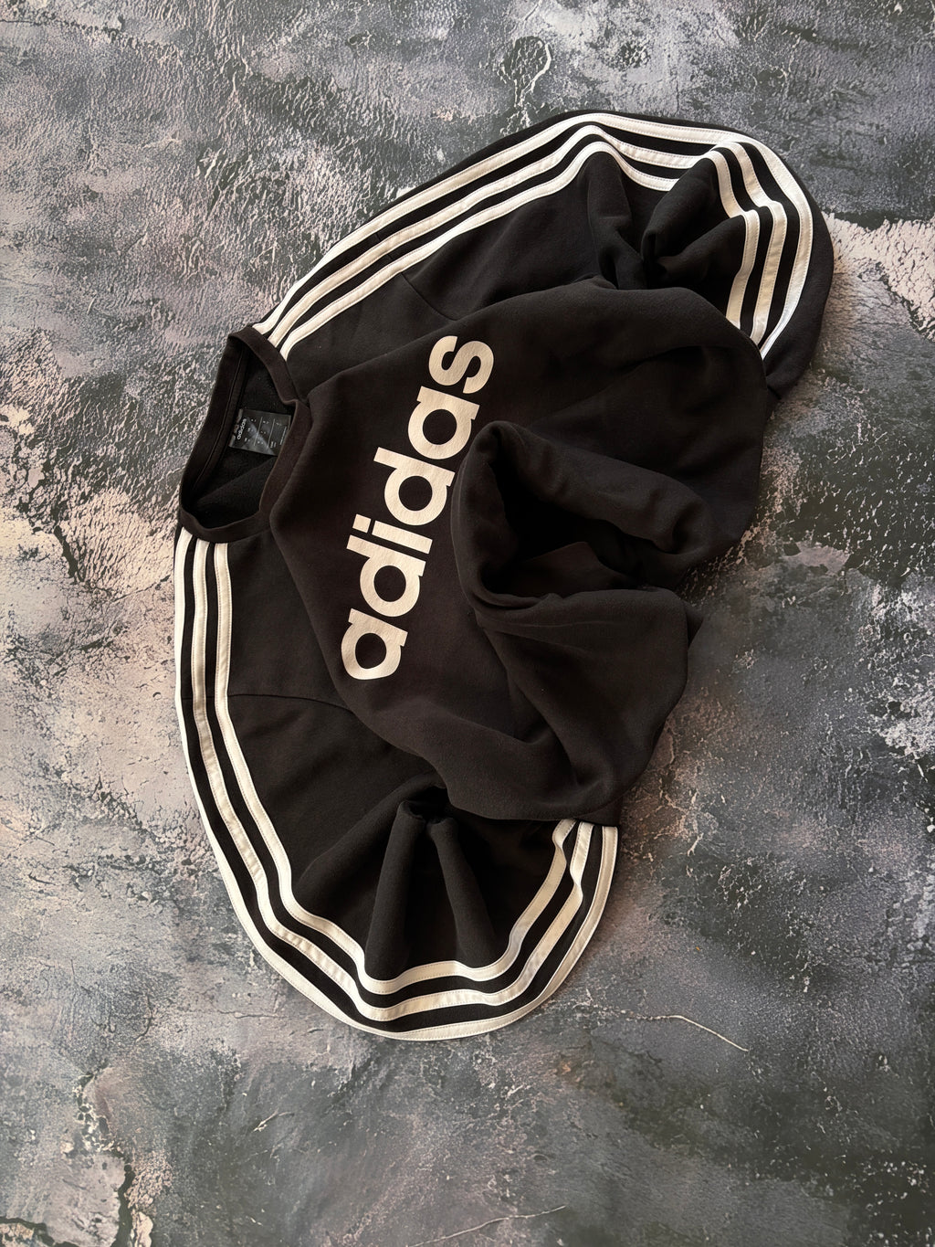 bluza crewneck Adidas czarna black retro american streetwear