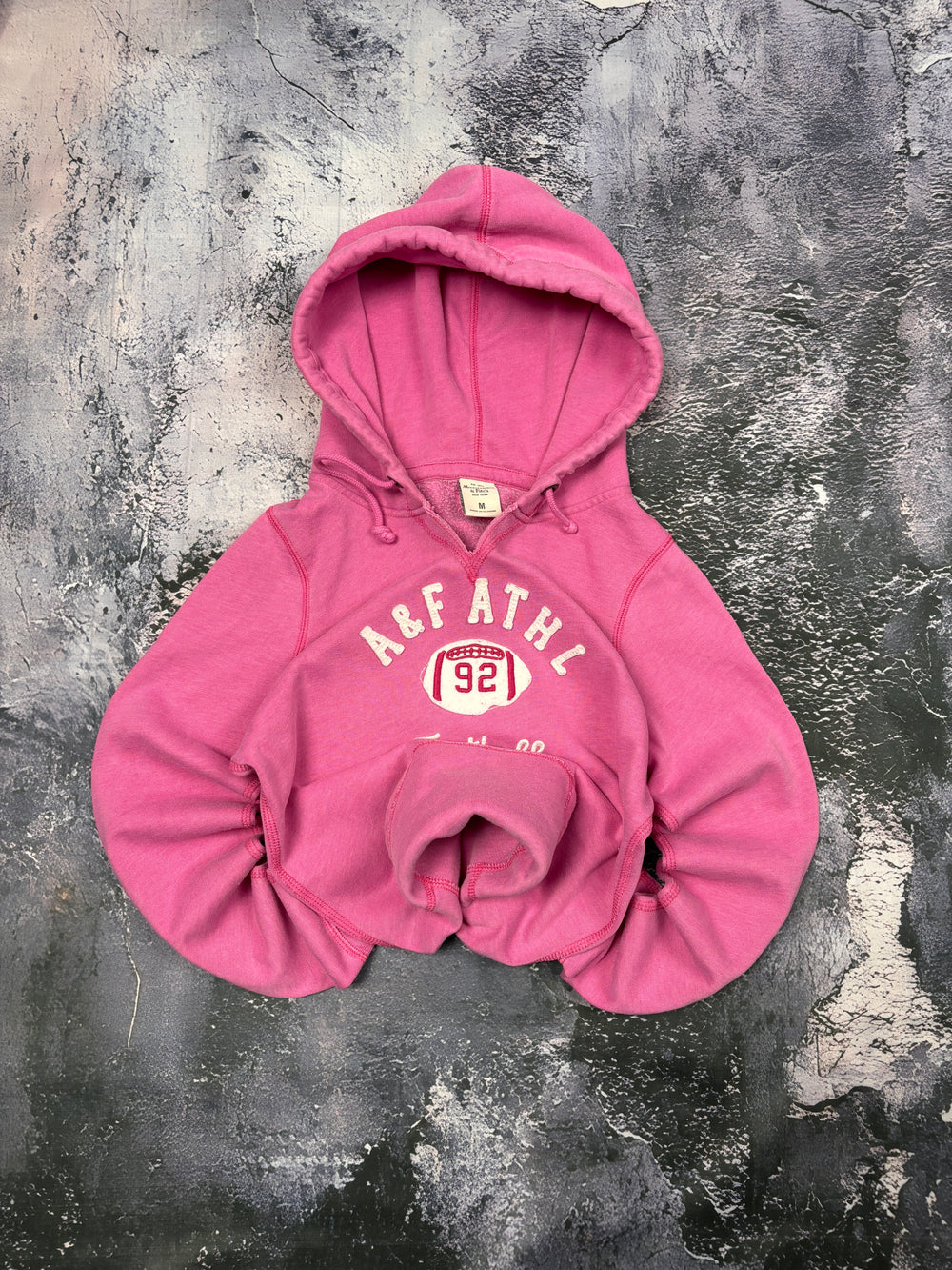 BLUZA HOODIE ABERCROMBIE PINK PRZYLEGAJĄCY KRÓJ UNIKATOWA