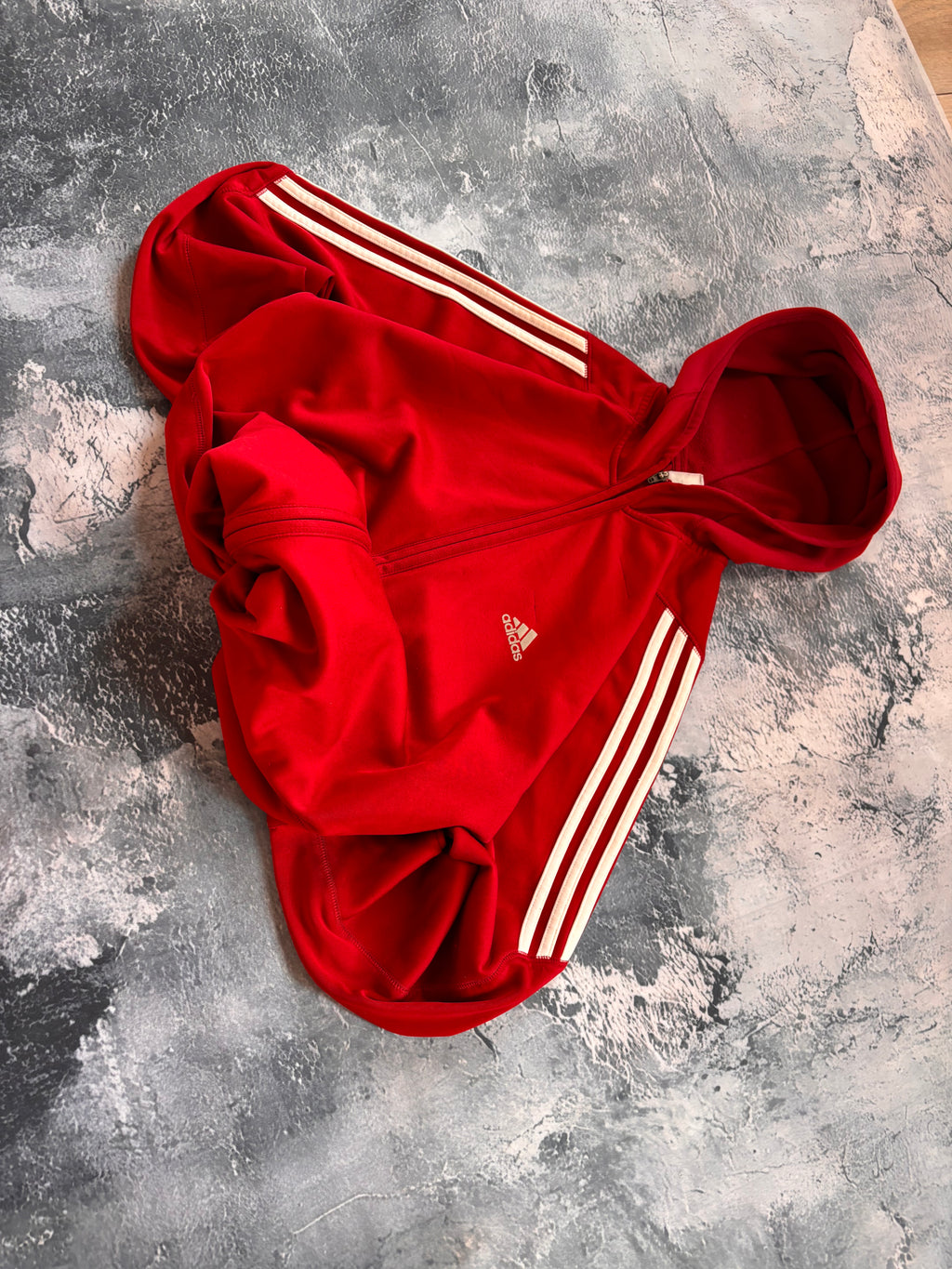 Bluza czerwona adidas