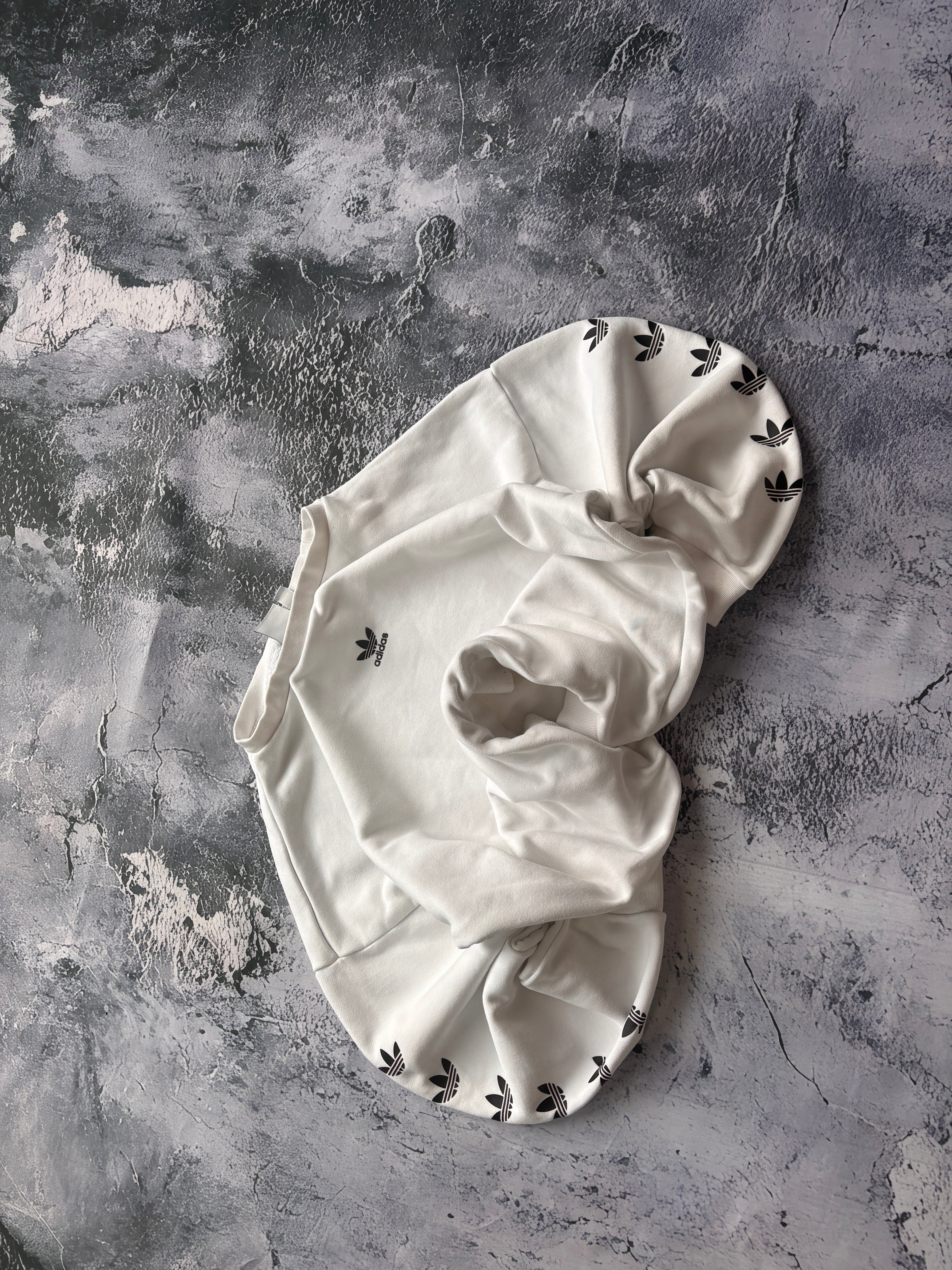BLUZA CREWNECK ADIDAS BIAŁA BASIC RETRO