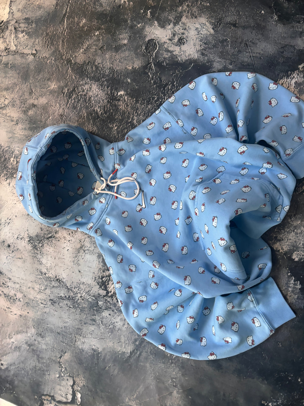 Bluza hoodie Nike limitowana na licencji HELLO KITTYY vintage retro y2k
