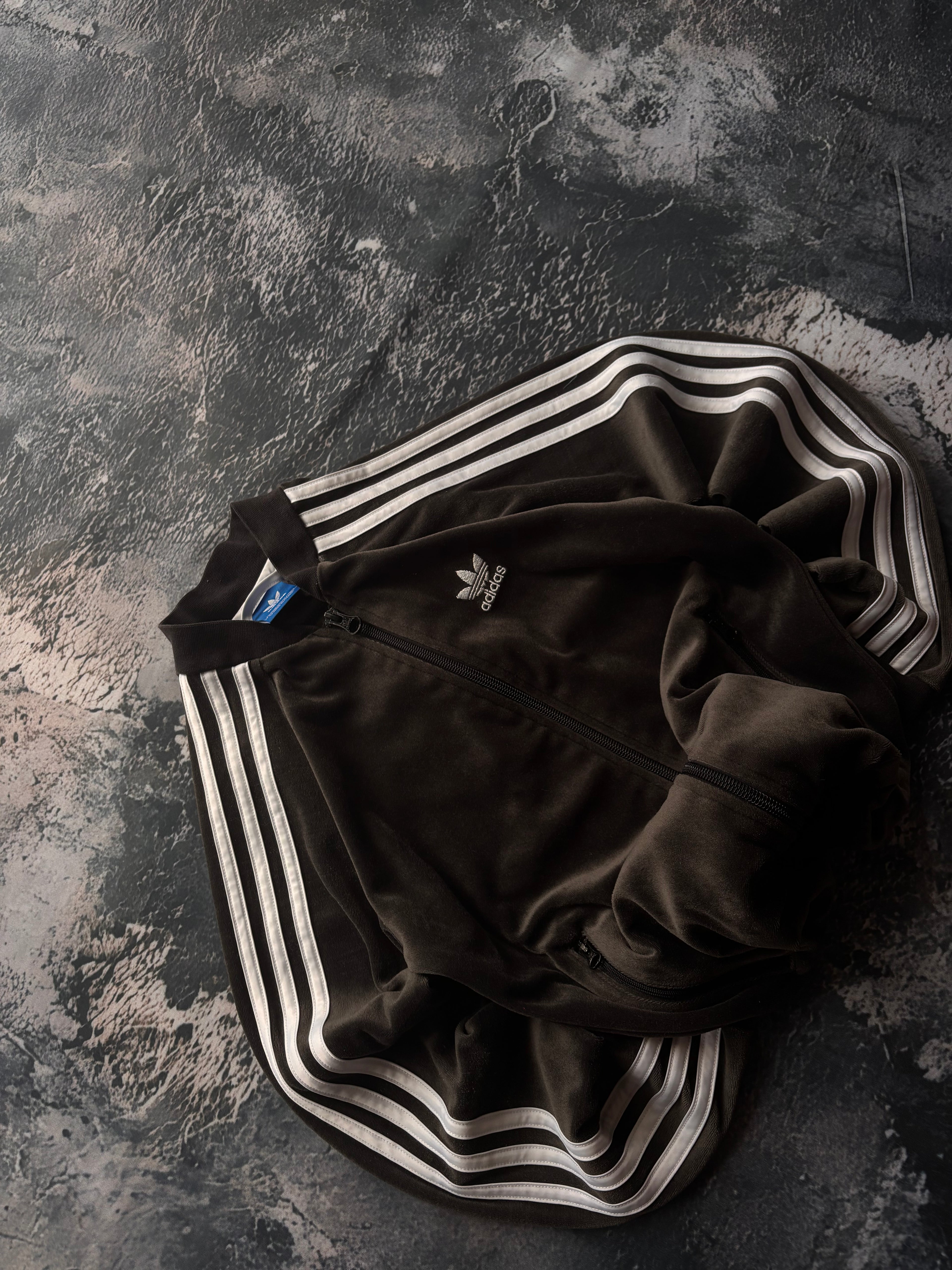bluza zip hoodie przylegający krój adidas
