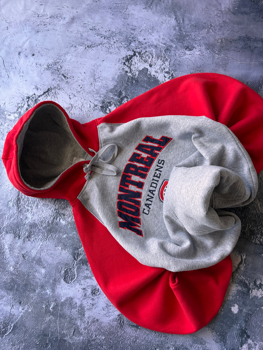 Bluza hoodie szaro czerwona vintage MONTREAL oversize