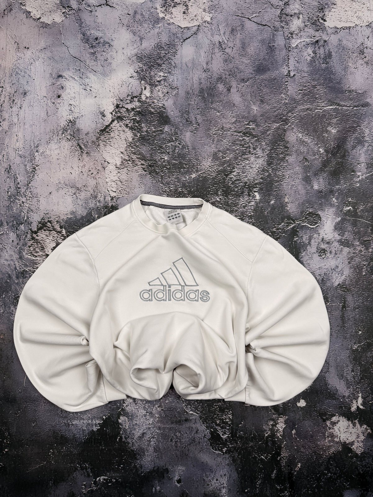 BLUZA CREWNECK ADIDAS BIAŁY BASIC RETRO 90S