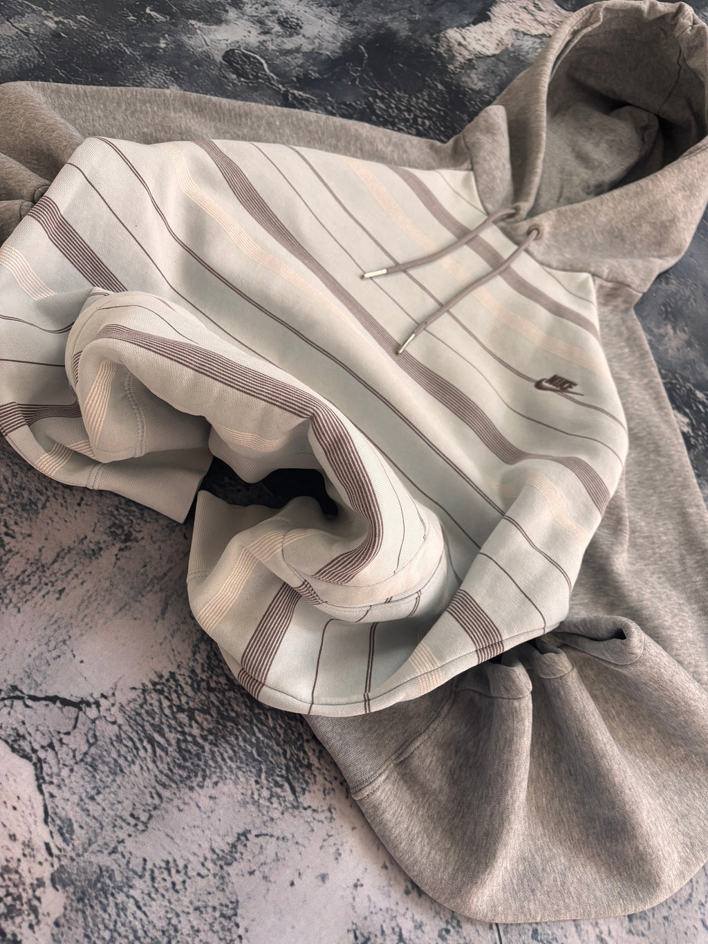 Bluza hoodie nike w paski