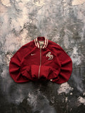 bluza nike prosty krój red w haftami i kołnierzykiem