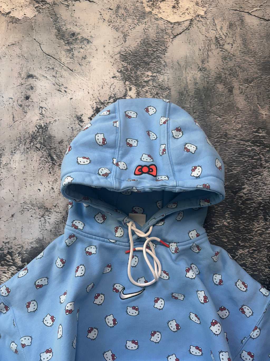 Bluza hoodie Nike limitowana na licencji HELLO KITTYY vintage retro y2k