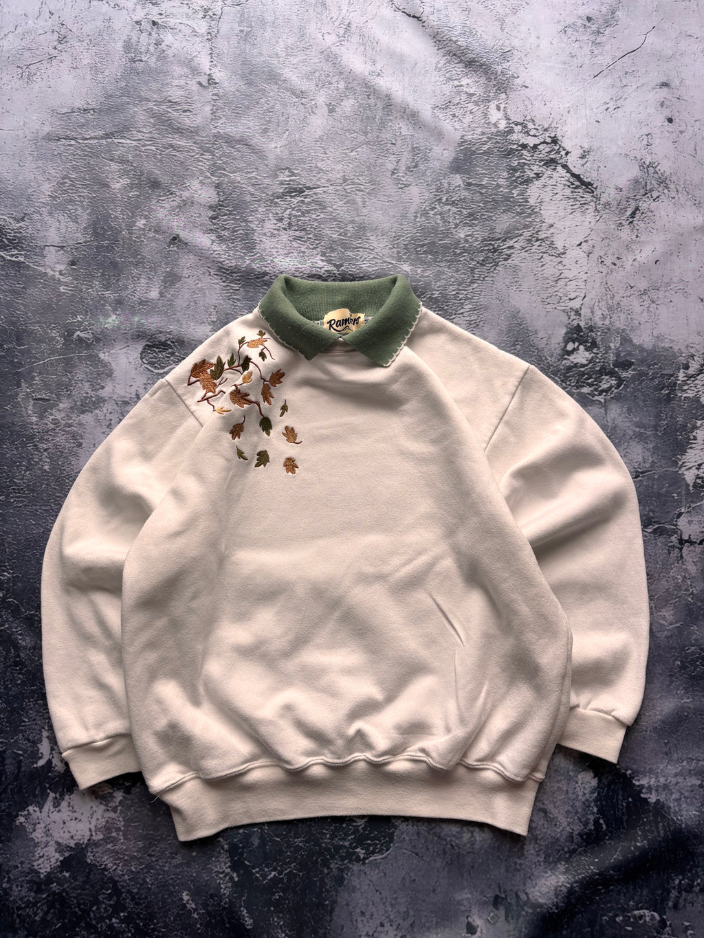 Bluza crewneck haft kwiecisty vintage basic