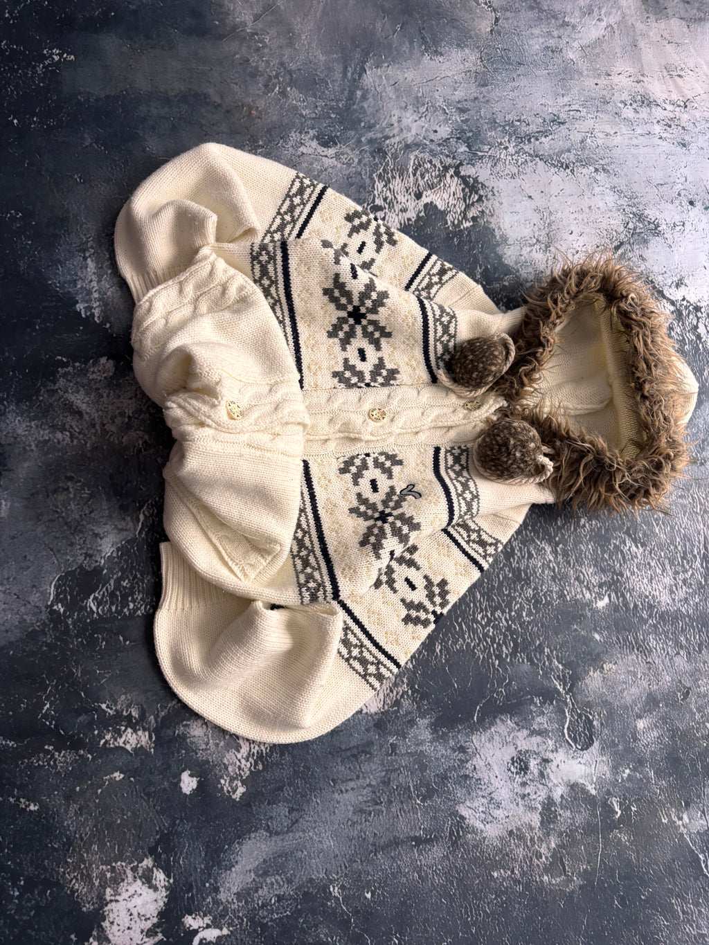 Sweter kardigan  vintage kremowy z kapturem