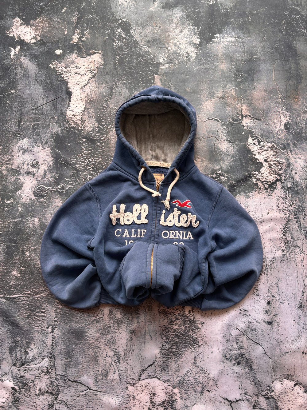 Bluza hoodie Hollister big logo niebieska vintage retro prosty krój