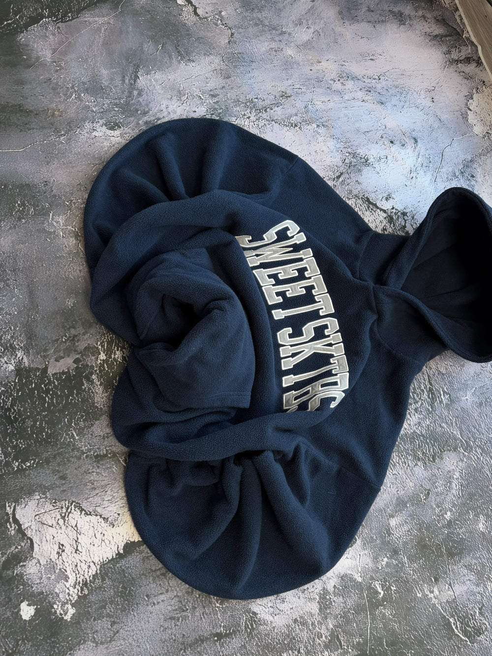 BLUZA HOODIE GRANATOWA   Z ZACISKANYM ŚCIĄGACZEM VINTAGE BASIC