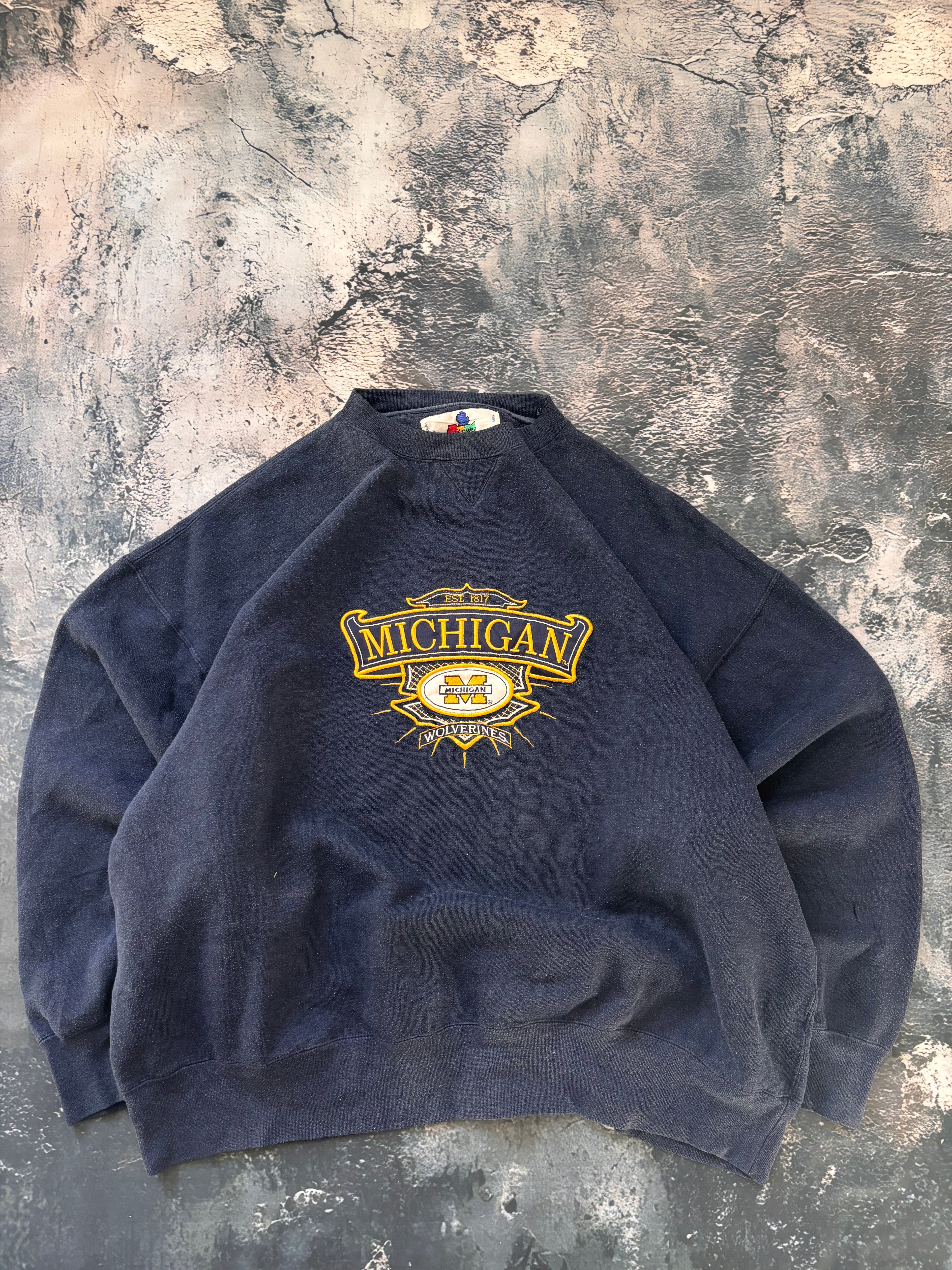 bluza crewneck oversize Michigan granatowa haft