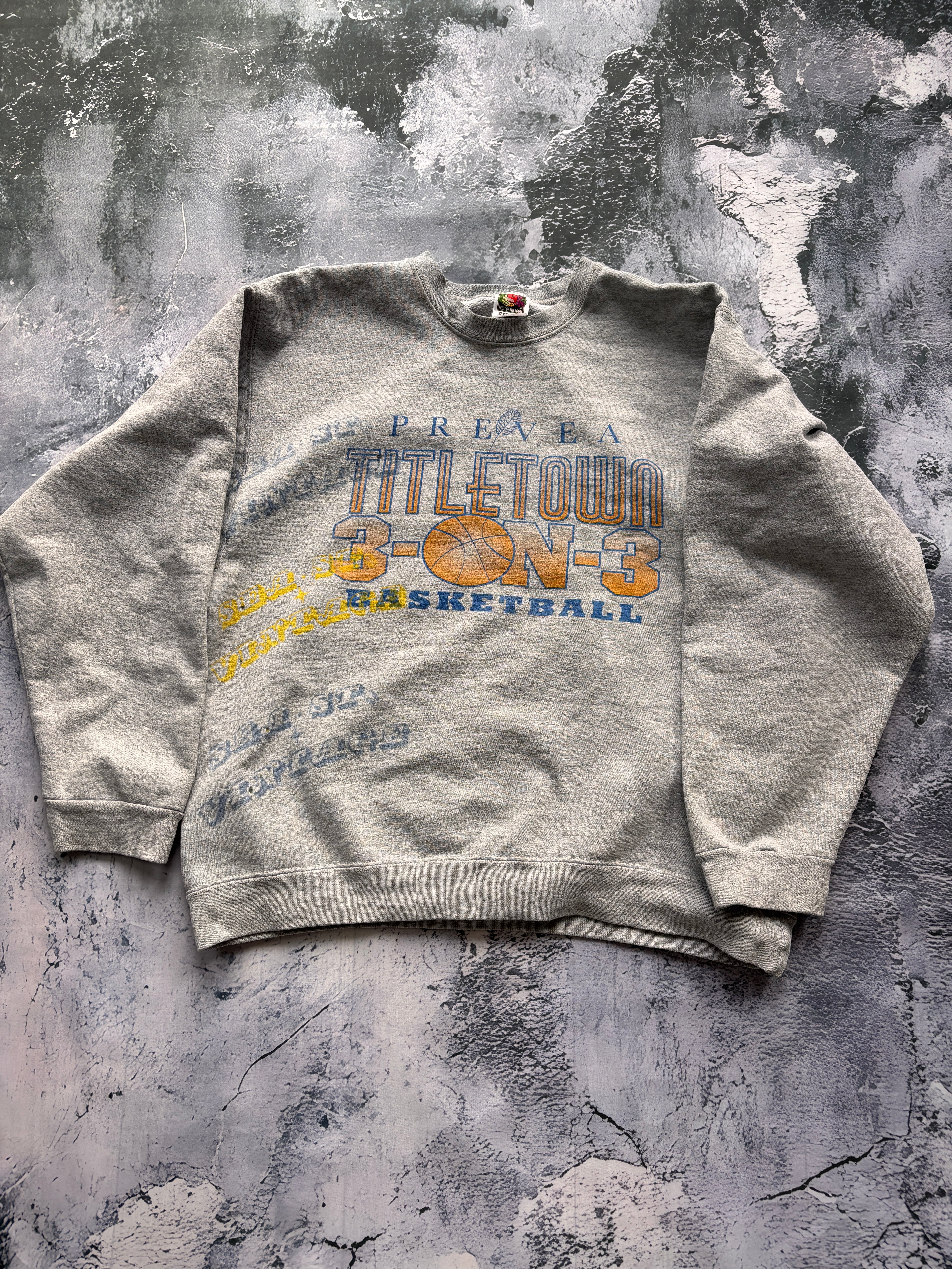 crewneck vintage 2004 vintage uniwersytecki usa