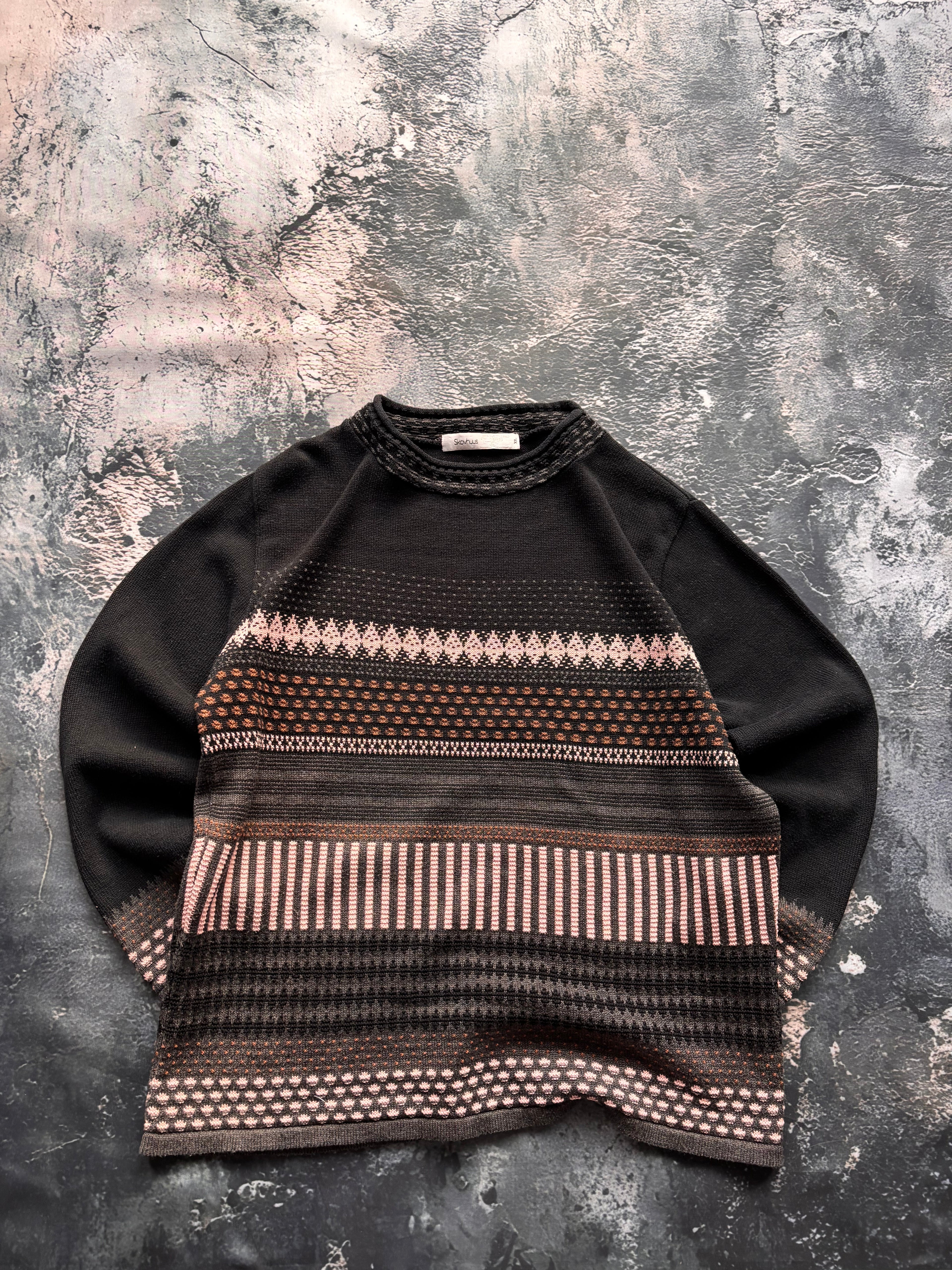 Sweter czarny texture s