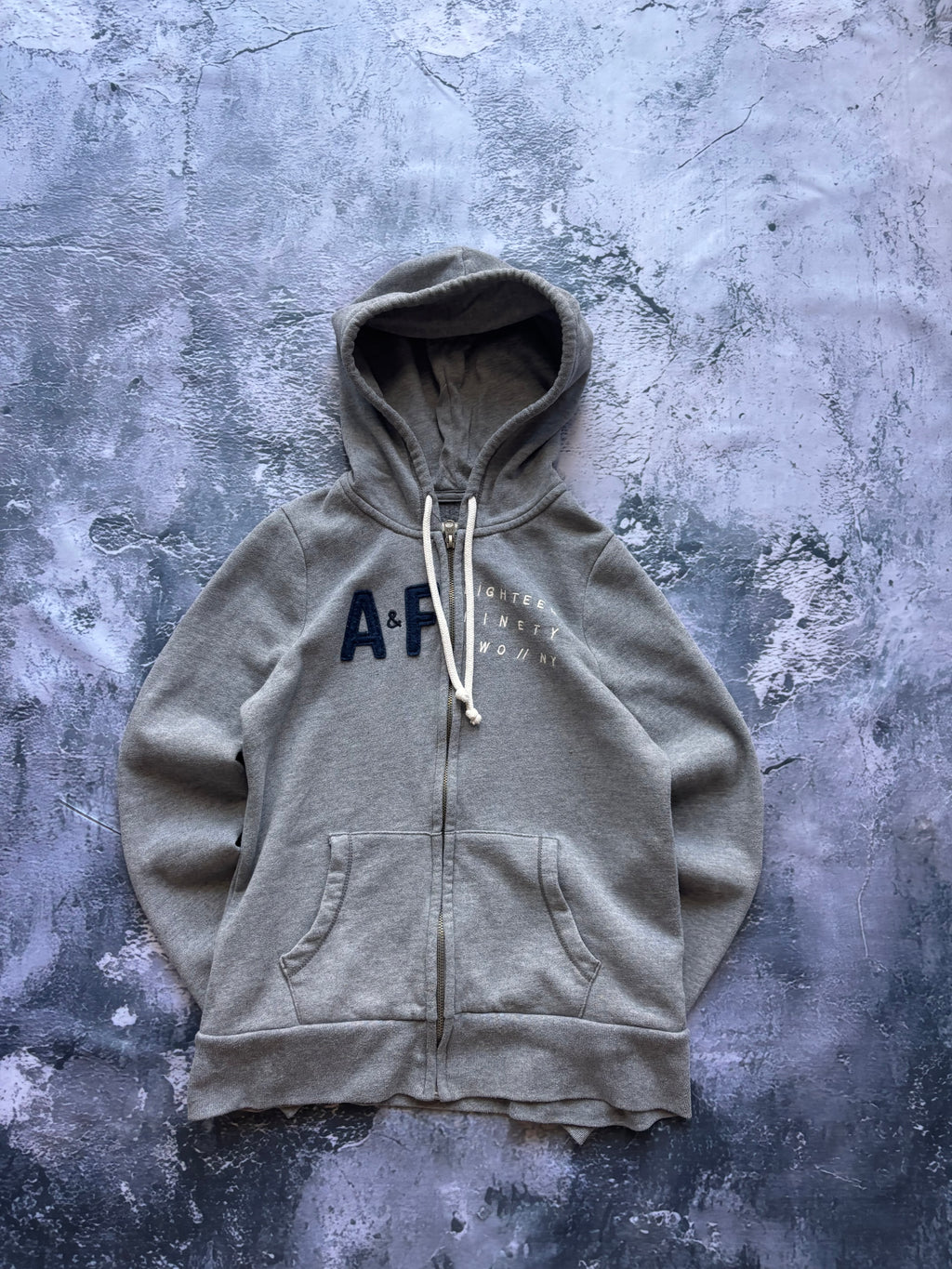 bluza hoodie A AND F vintage szara prosty krój y2k