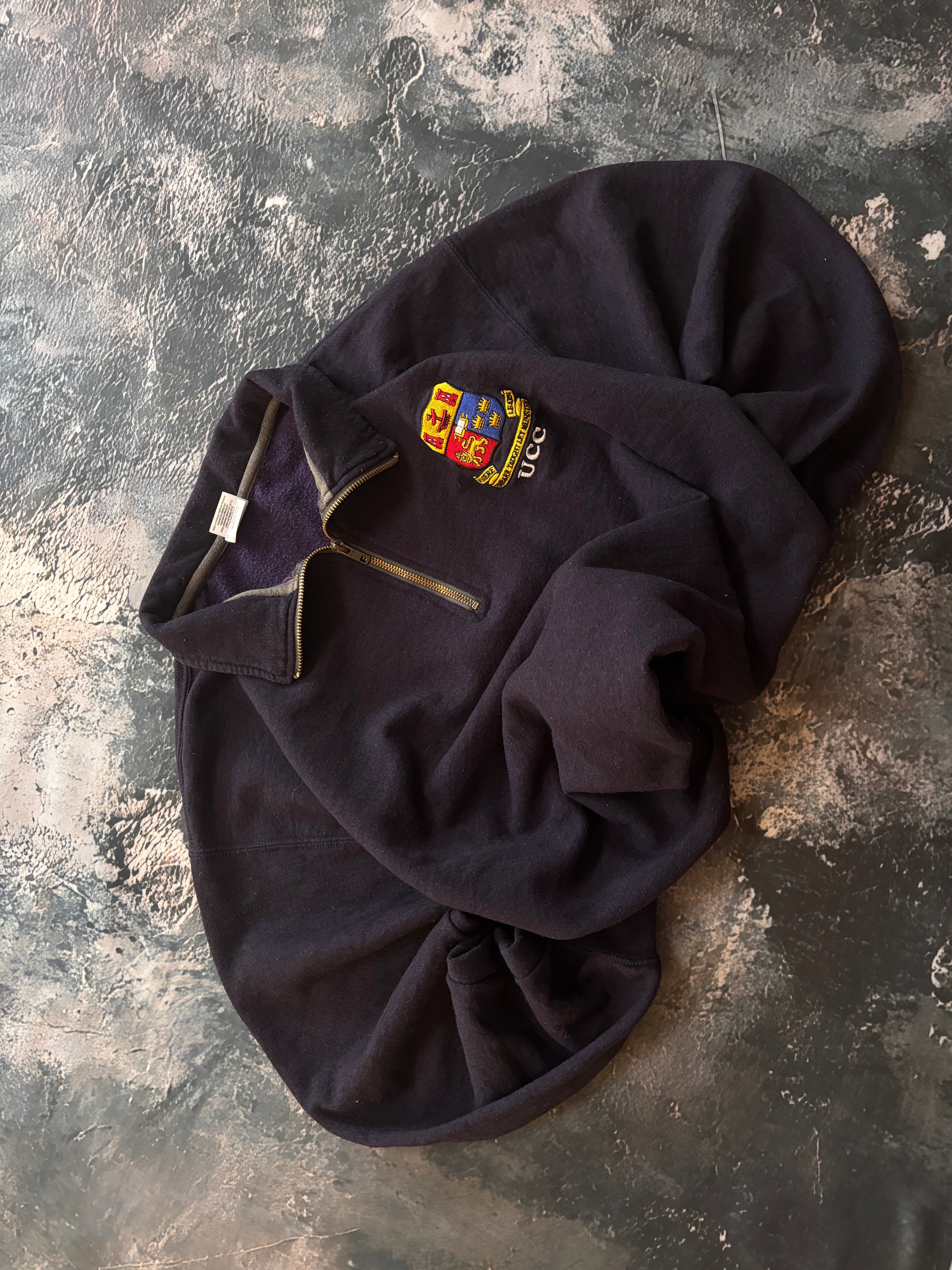 bluza crewneck uniwersytecka UCC vintage boxy