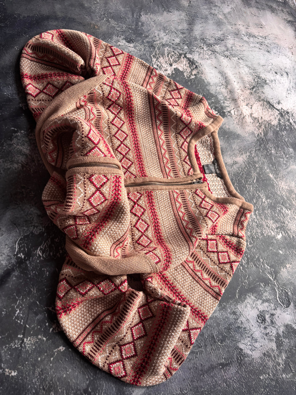 Bluza zip vintage we wzory nordic