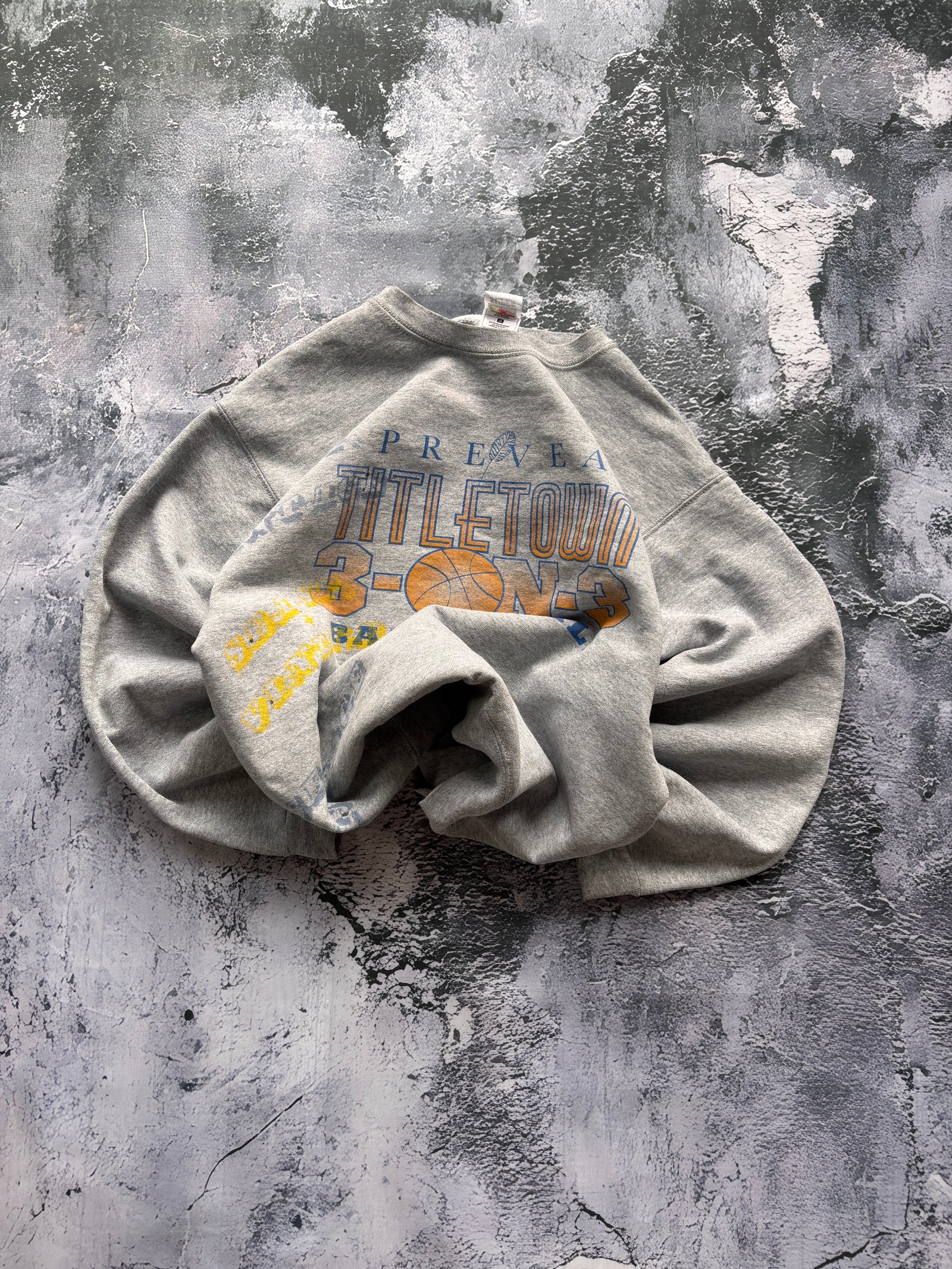 crewneck vintage 2004 vintage uniwersytecki usa