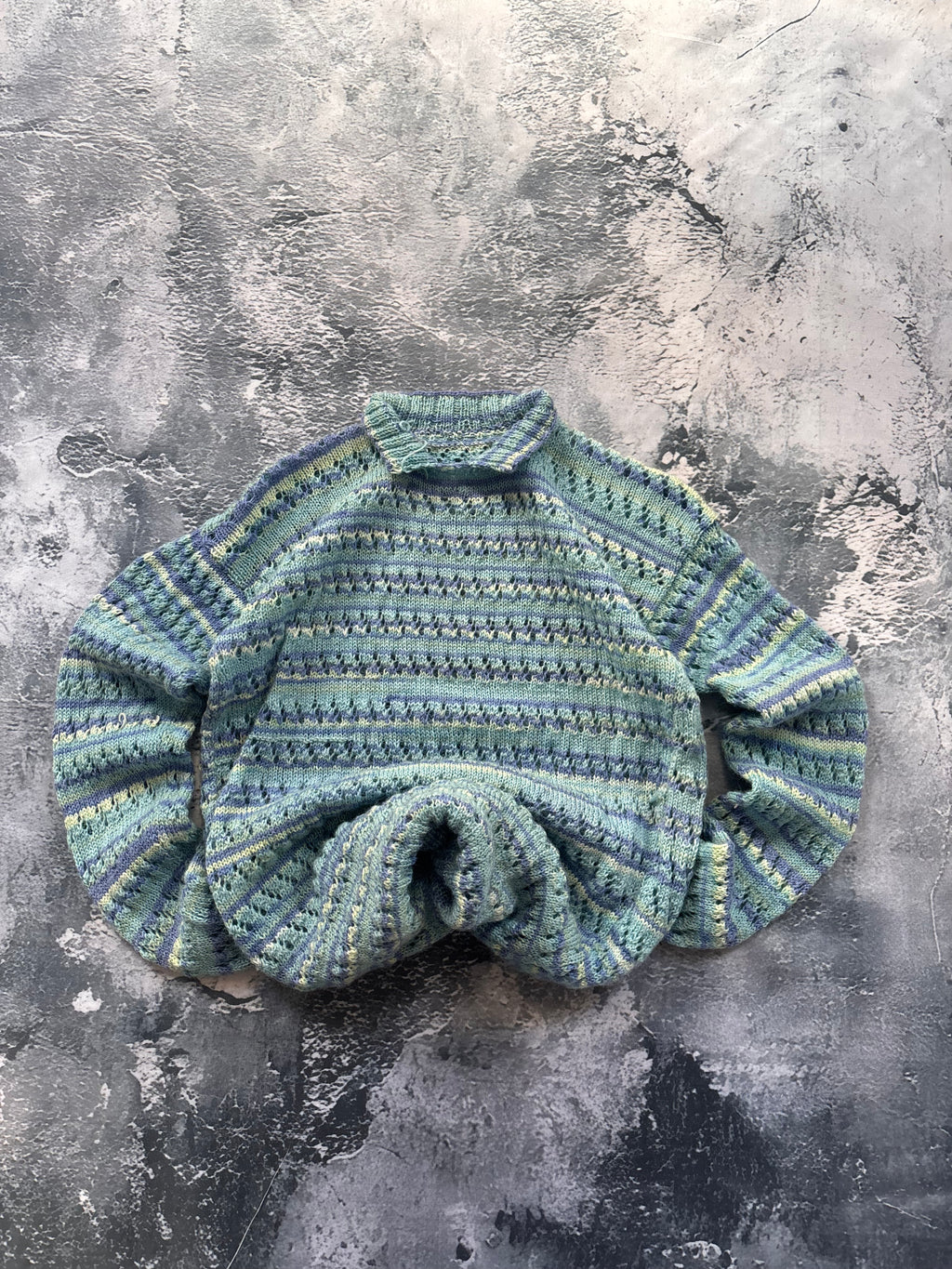 sweter niebieski vintage