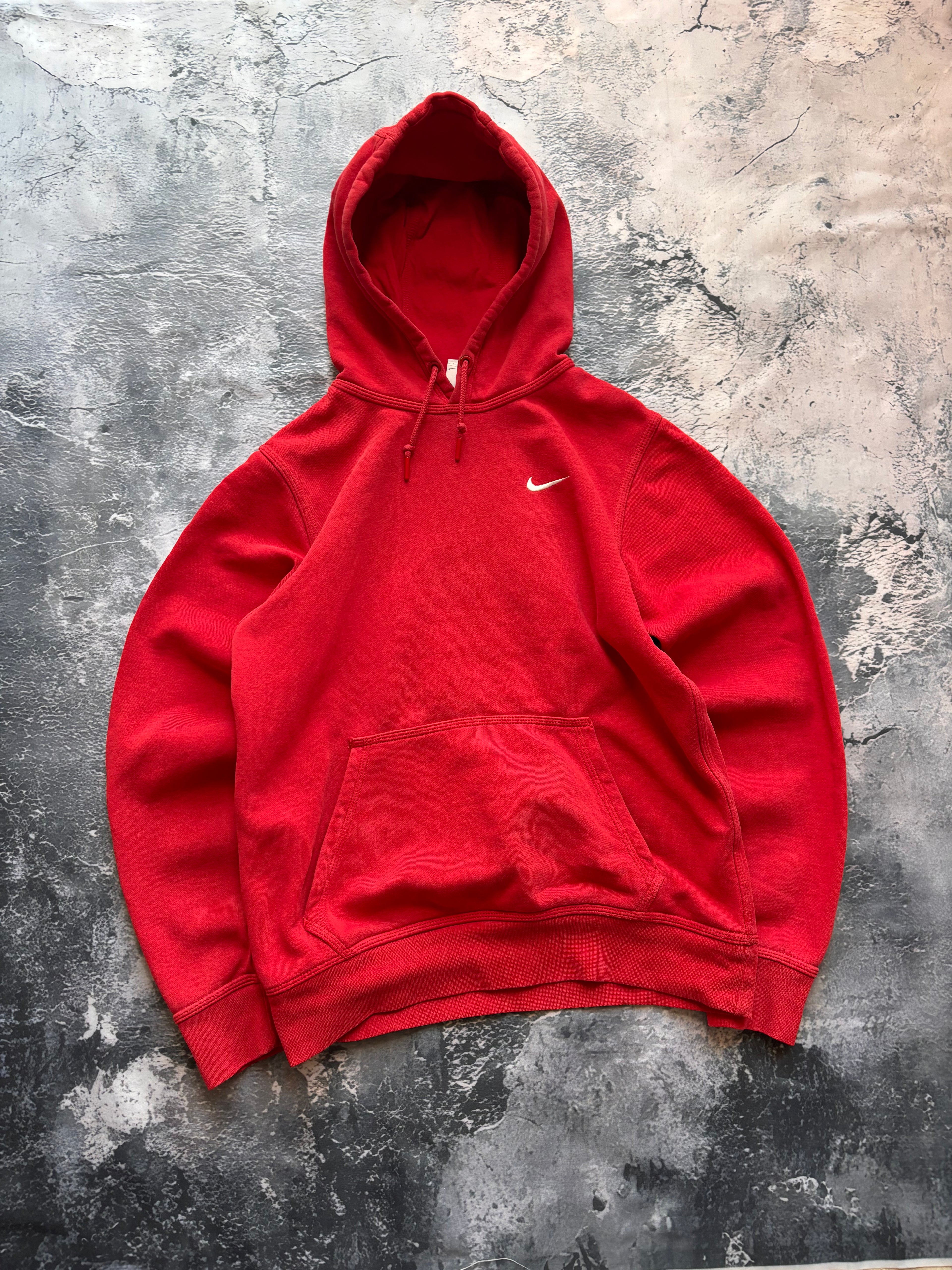 bluza hoodie basic czerwona nike