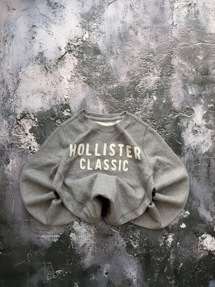 BLUZA CREWNECK HOLLISTER KLASYCZNA RETRO SZARA GREY AMERICAN STREETWEAR PROSTY KRÓJ