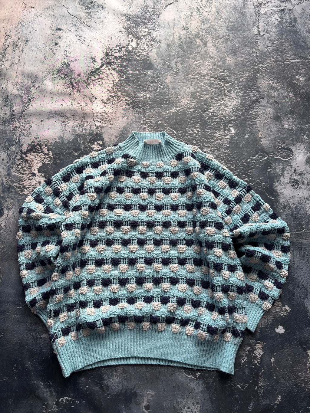 Sweter niebieski texture vintage