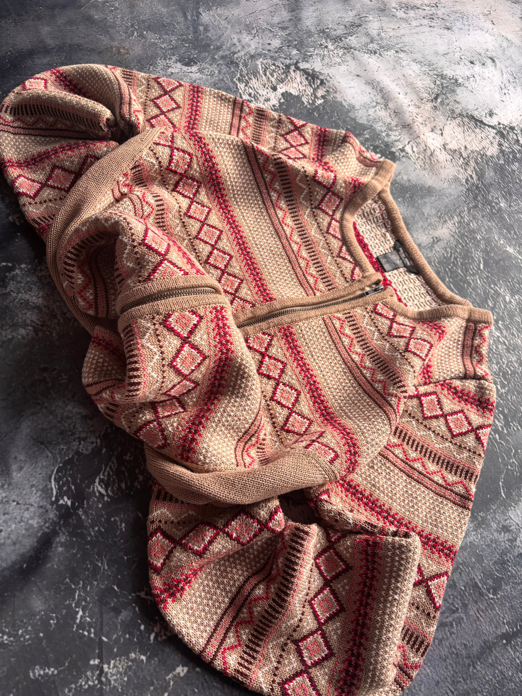 Bluza zip vintage we wzory nordic