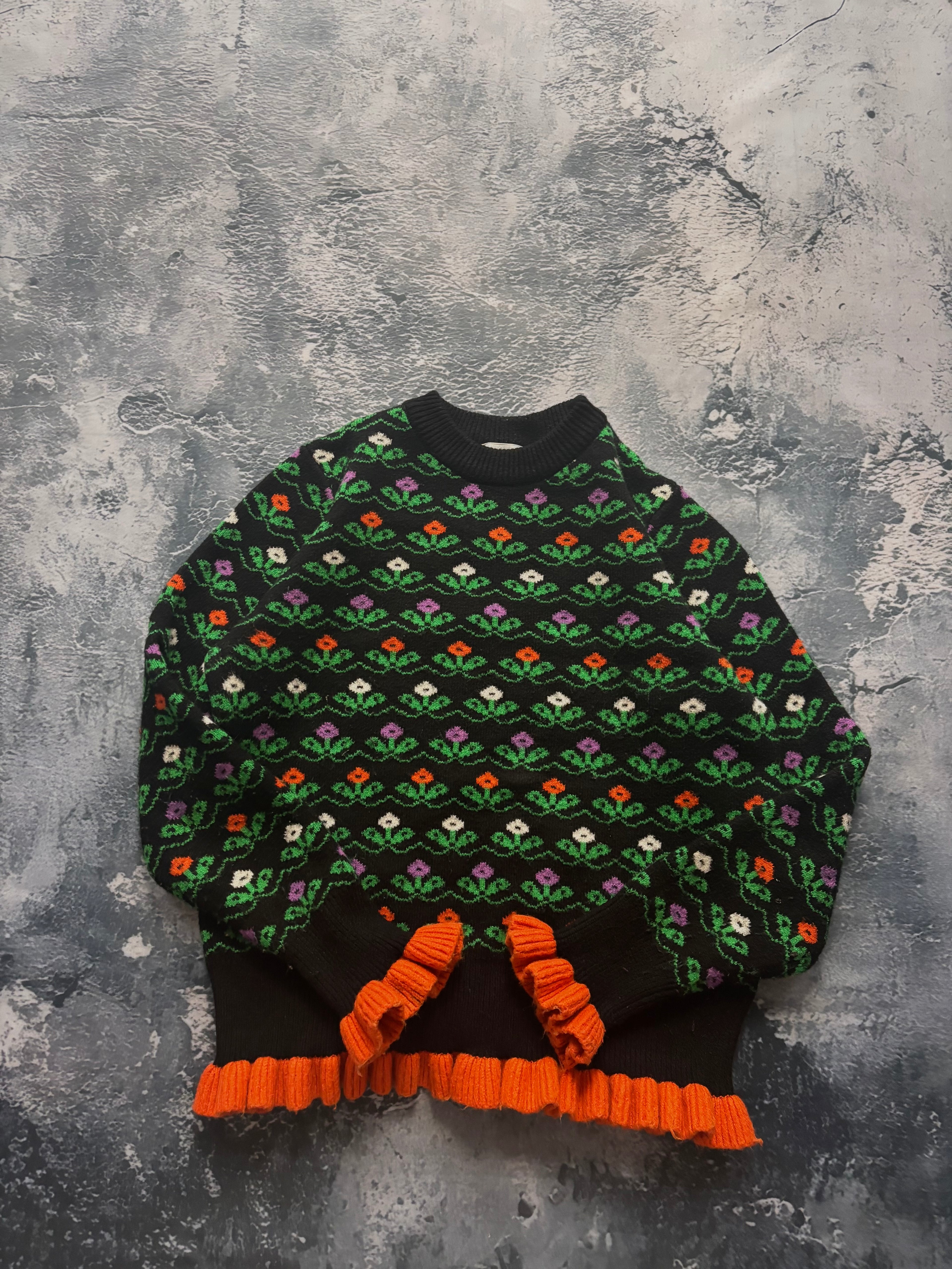 Sweter kwiecisty prosty krój vintage