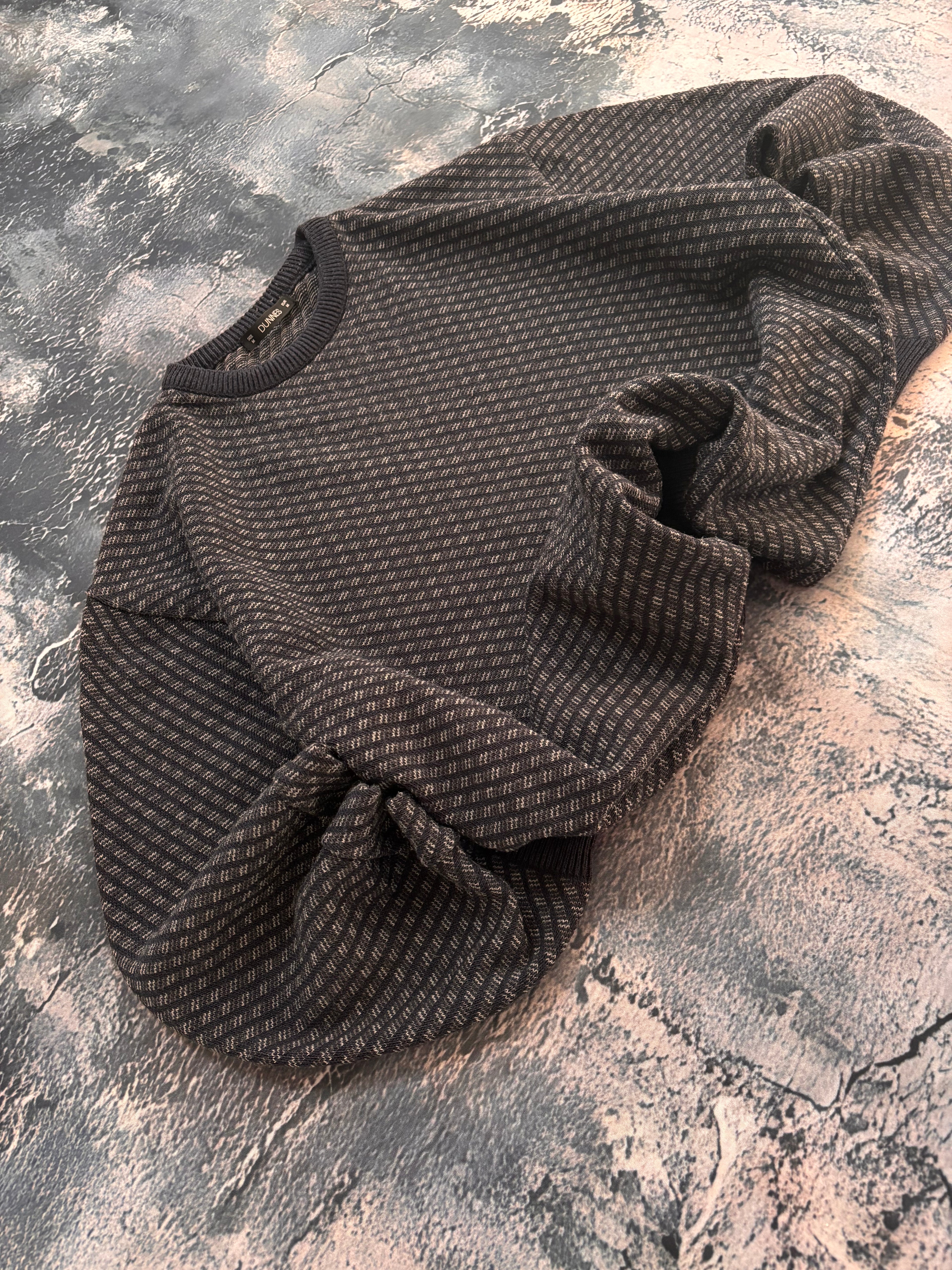 Sweter czarny black texture oversize