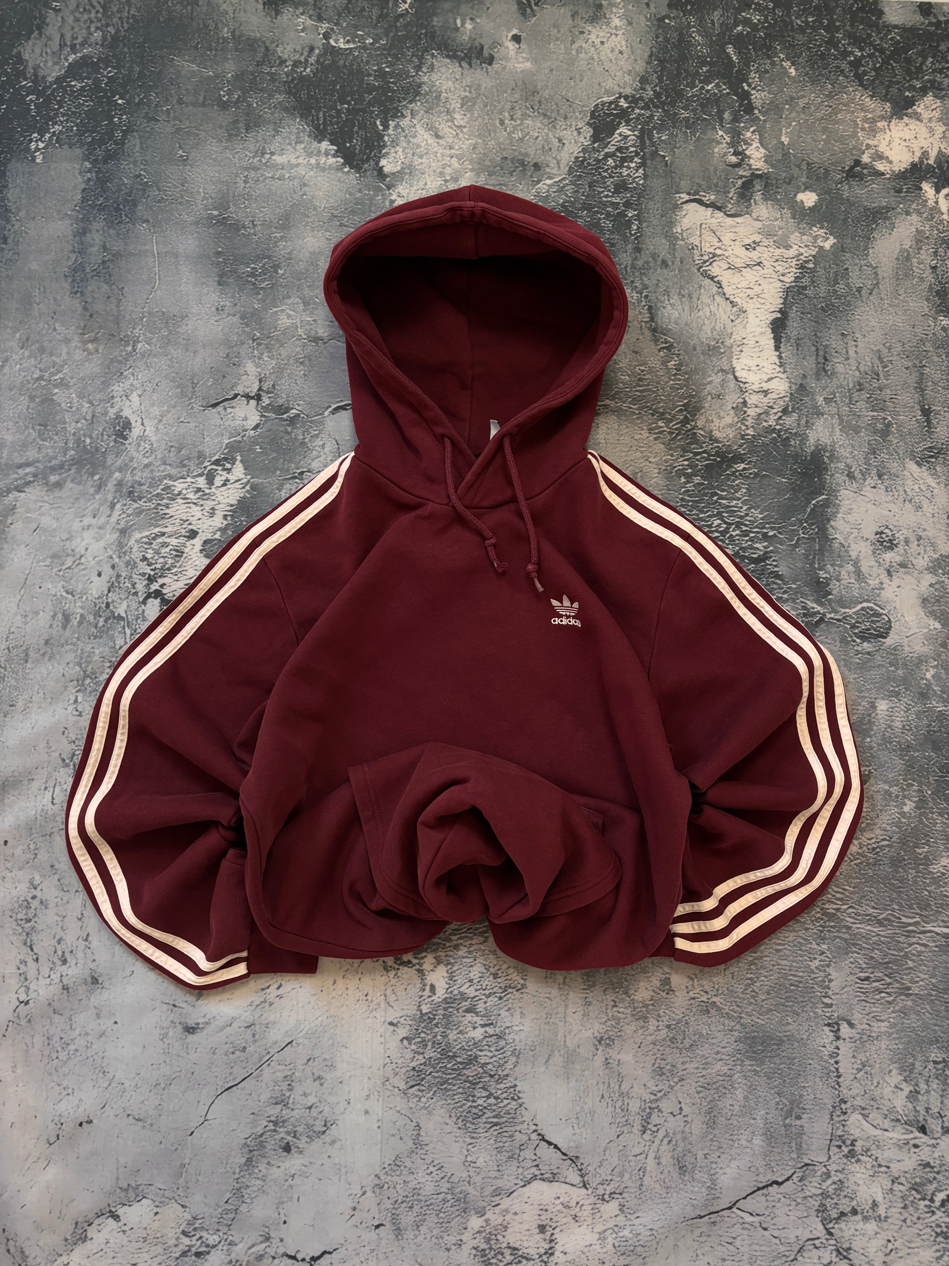 Bluza hoodie red logo Adidas w paski trend kult oversize