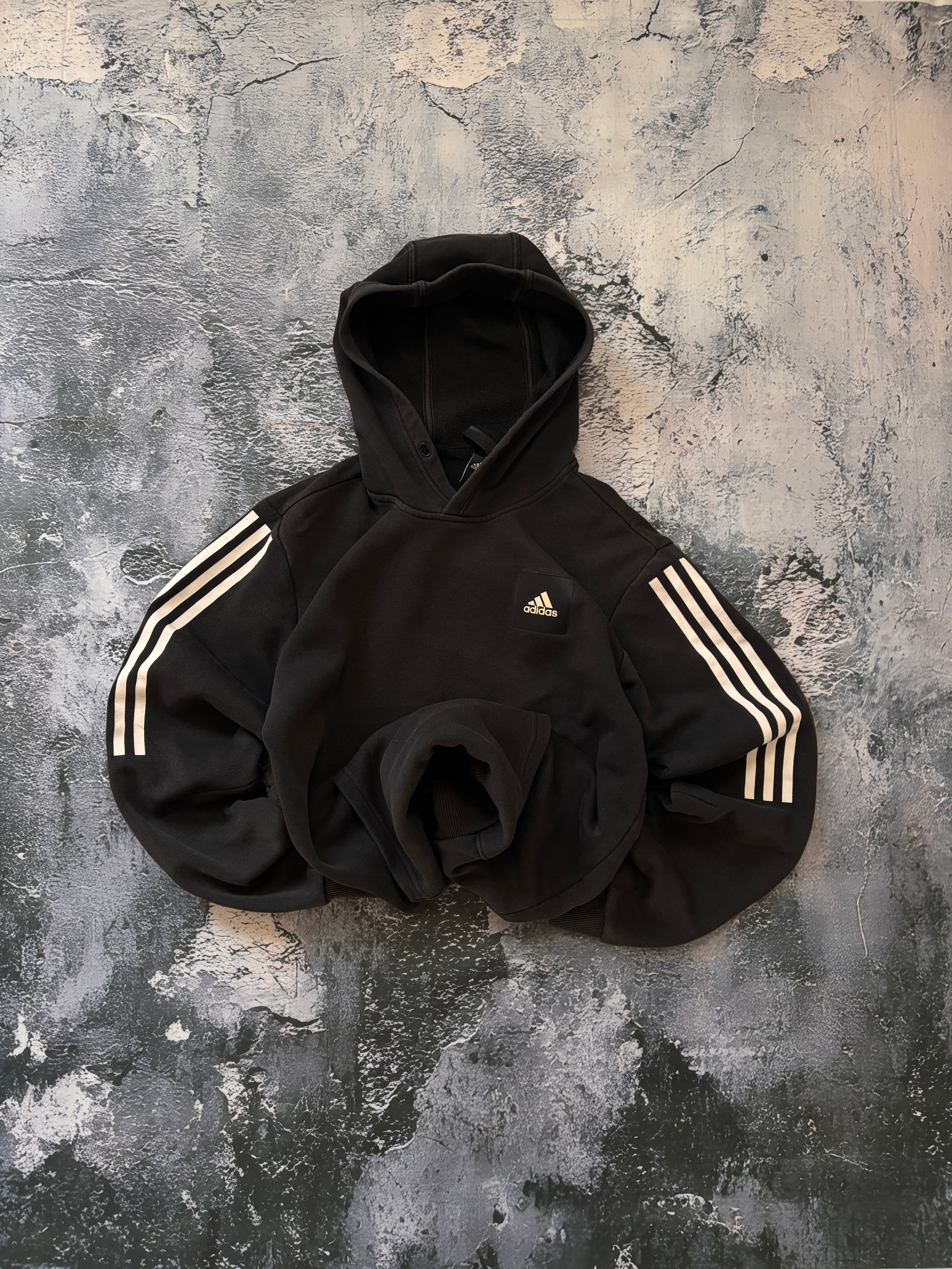 bluza hoodie basic Adidas logo w paski