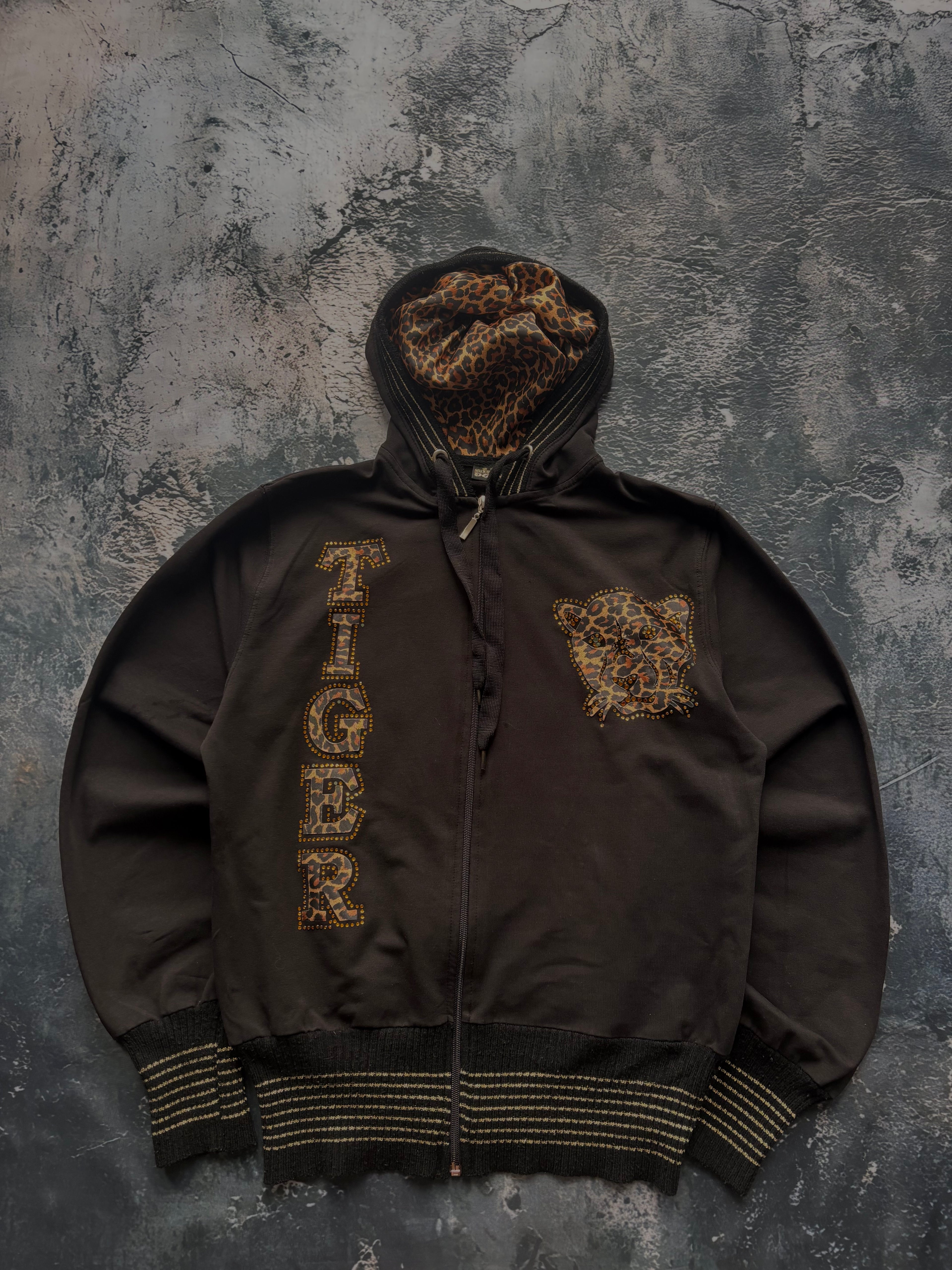 bluza hoodie Tiger przylegający krój