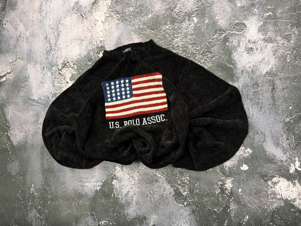 Sweter U.S. Polo Assoc. czarny z flagą – krój prosty – S