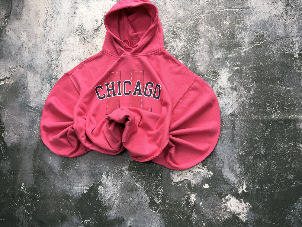 Bluza Chicago różowa z kapturem – krój prosty – L