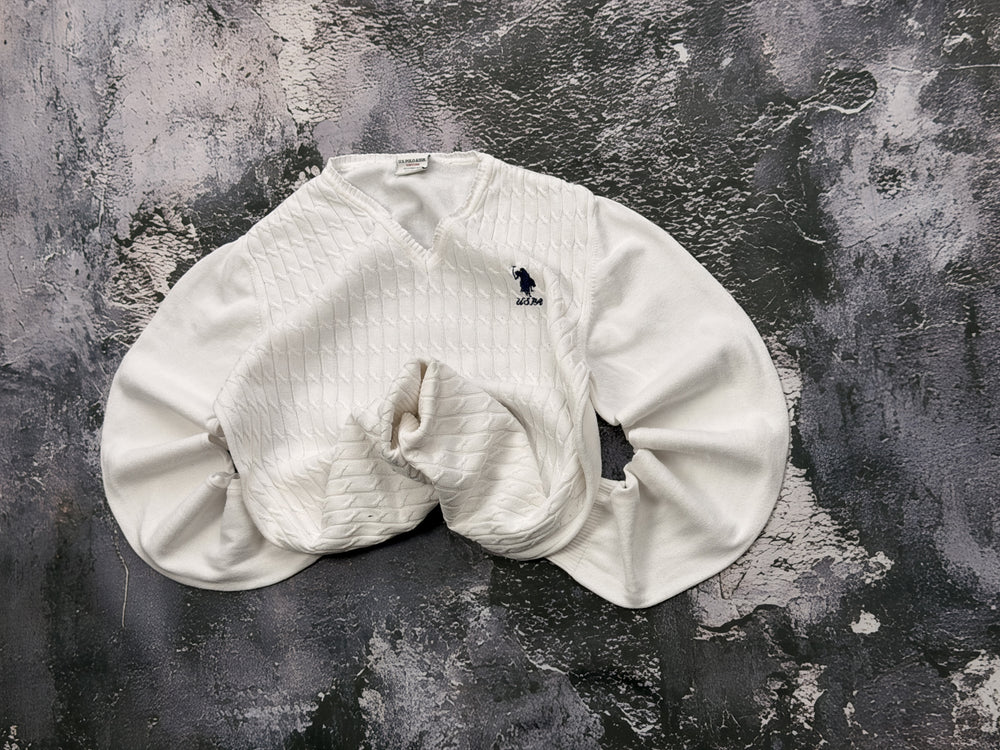 Sweter U.S. Polo Assn. biały w warkocze – krój prosty – XS
