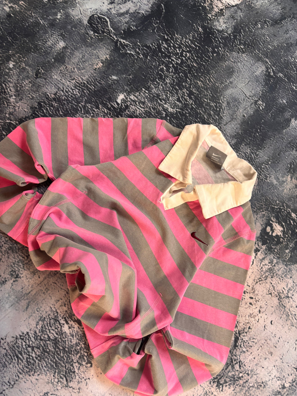 koszulka longsleeve Nike pink w paski