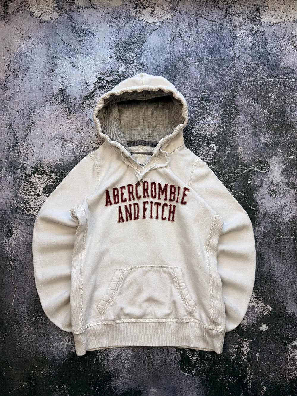 Bluza Abercrombie & Fitch kremowa z kapturem – krój prosty – XS