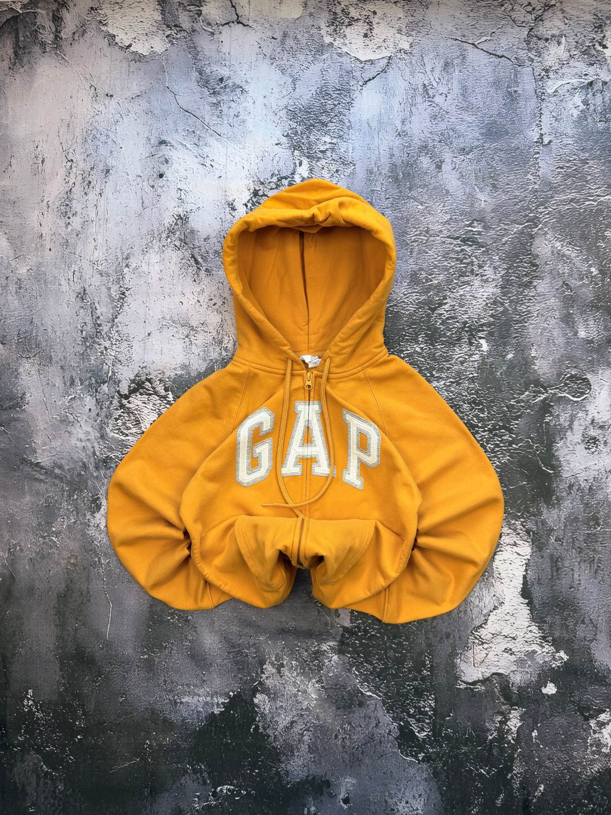 Bluza GAP musztardowa rozpinana – krój przylegający – XS — ujęcie główne