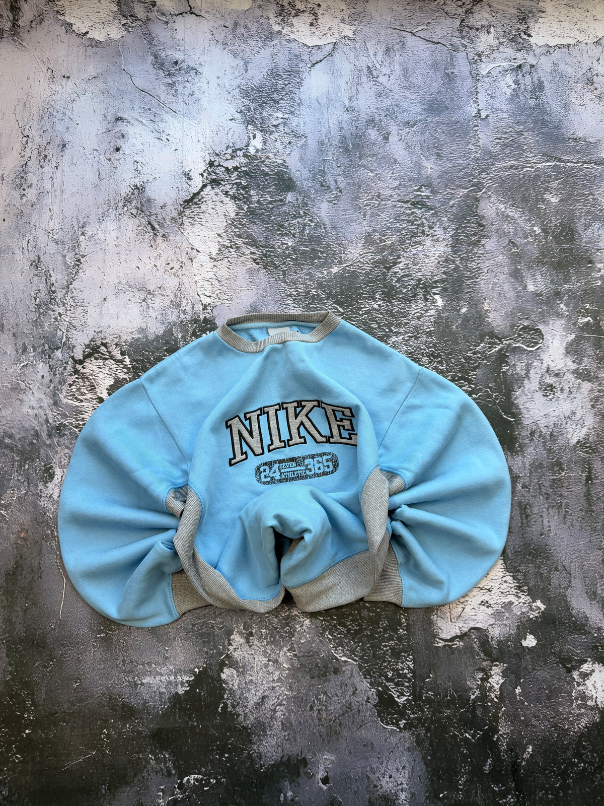Bluza Nike niebieska 24 Seven 365 – krój prosty – S — ujęcie główne