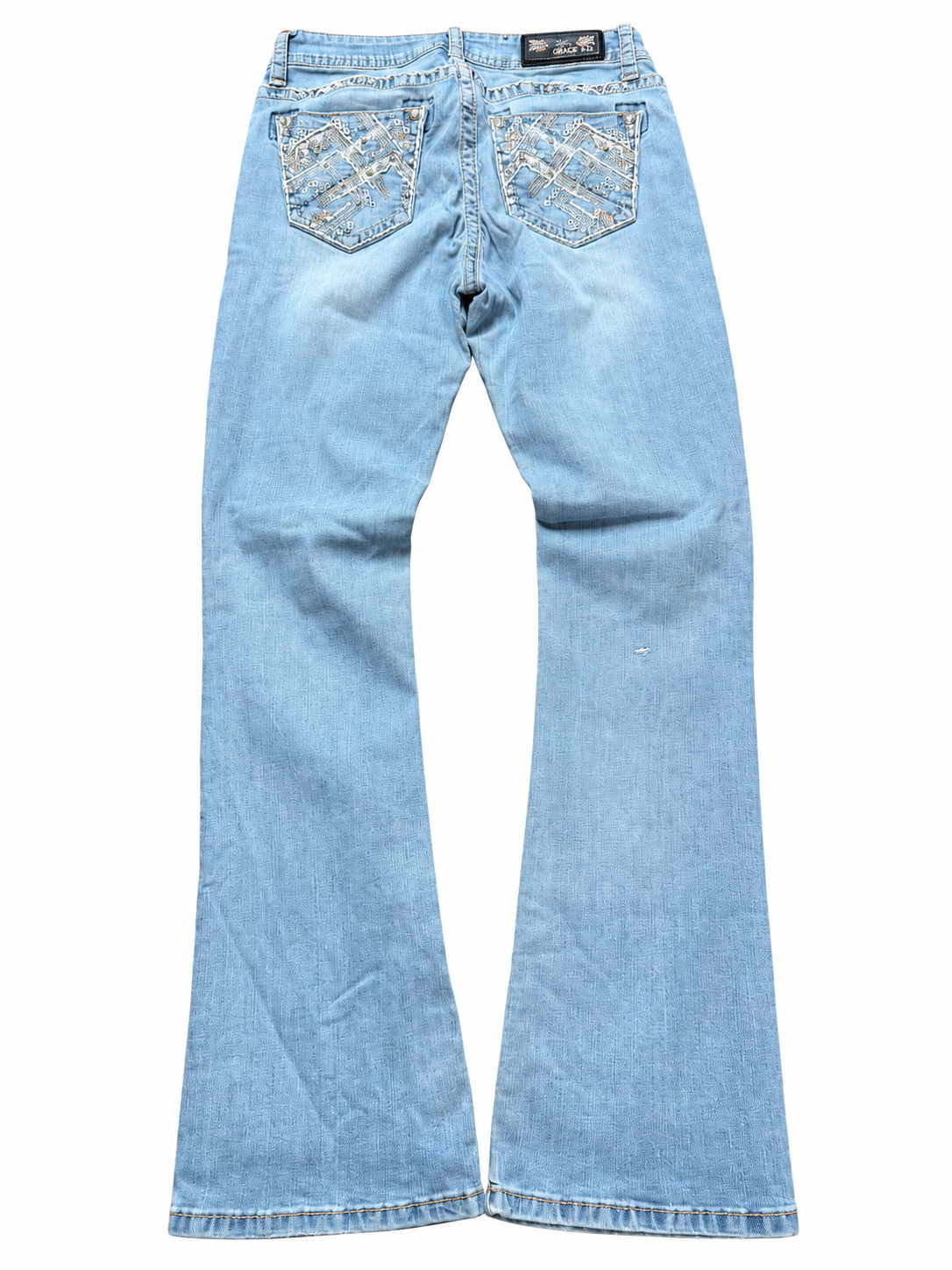 Jeansy Grace LA bootcut z haftem i zdobieniami — tył spodni, wizualizacja AI