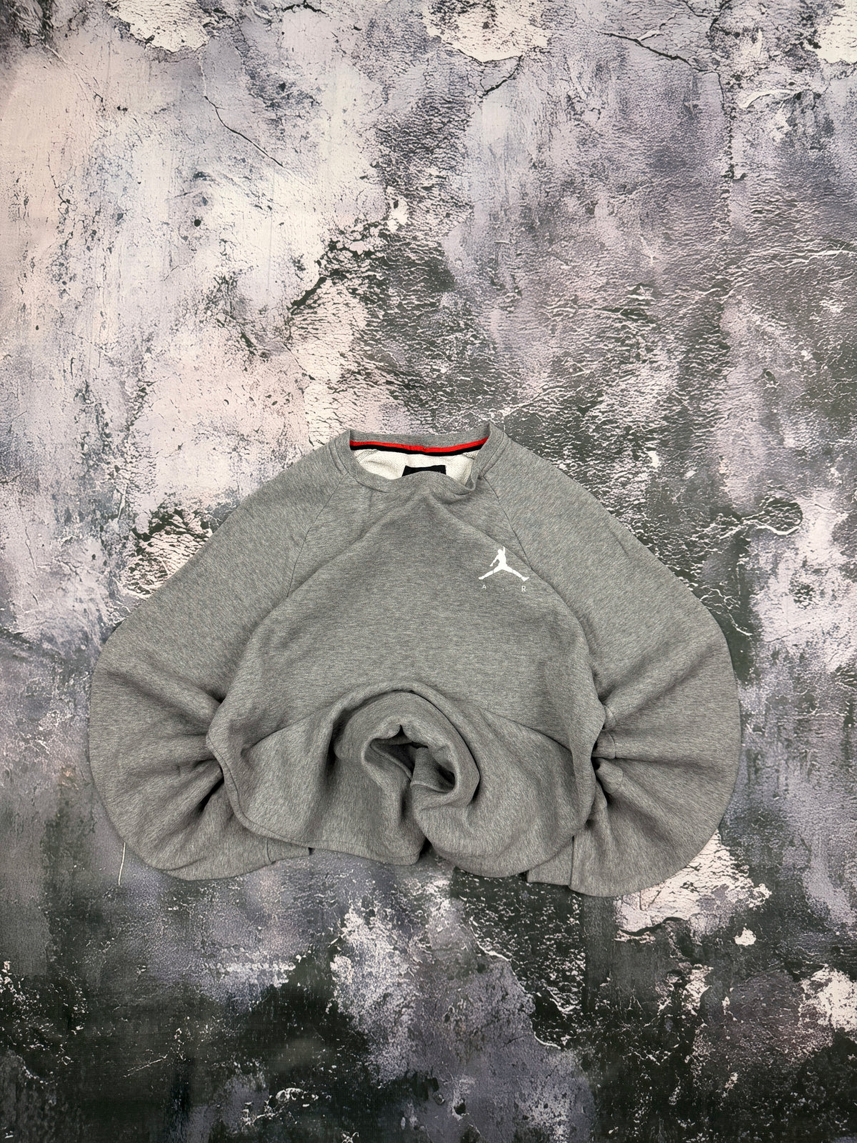 Bluza Jordan szara z haftem Jumpman – krój prosty – M — centralne
