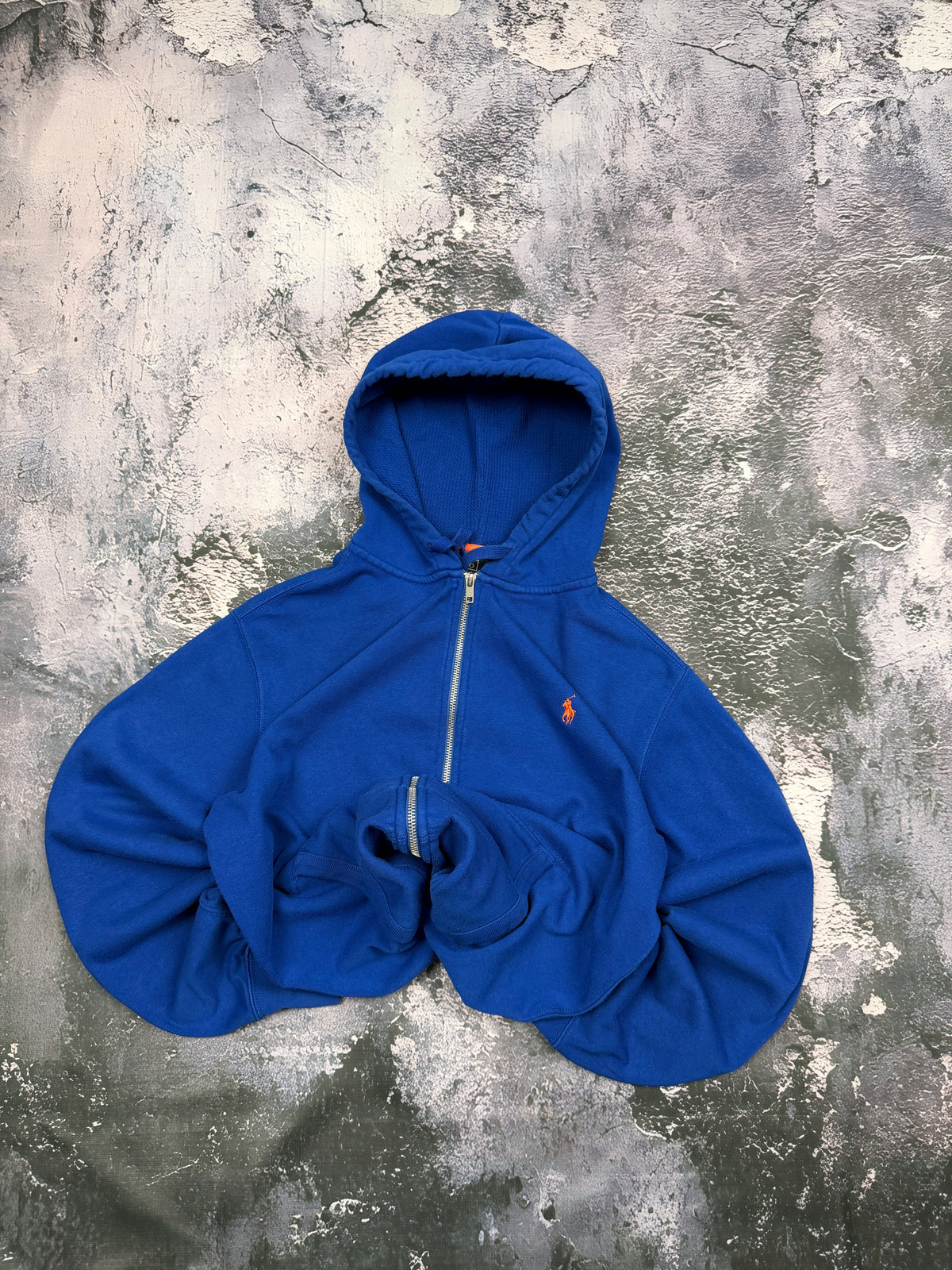 Bluza Ralph Lauren niebieska rozpinana z kapturem i haftem – krój prosty – L — centralne